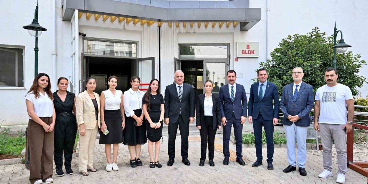 Vali Zorluoğlu'dan öğrenci yurtlarında inceleme