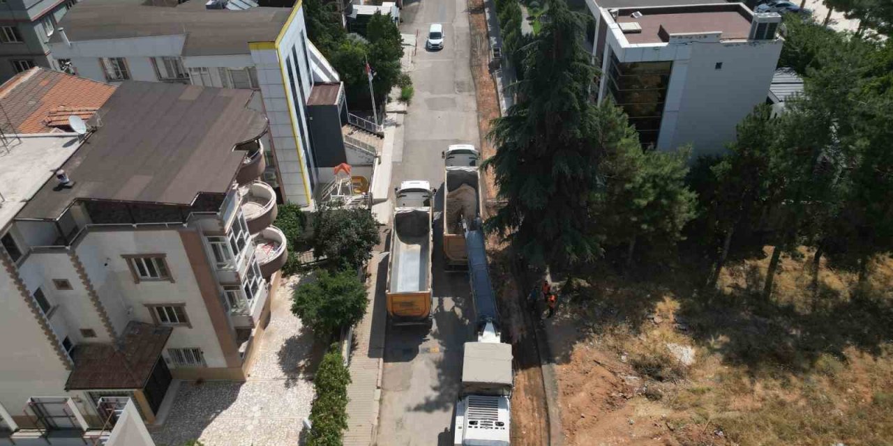 Şehitkamil Belediyesi yolları yeniliyor