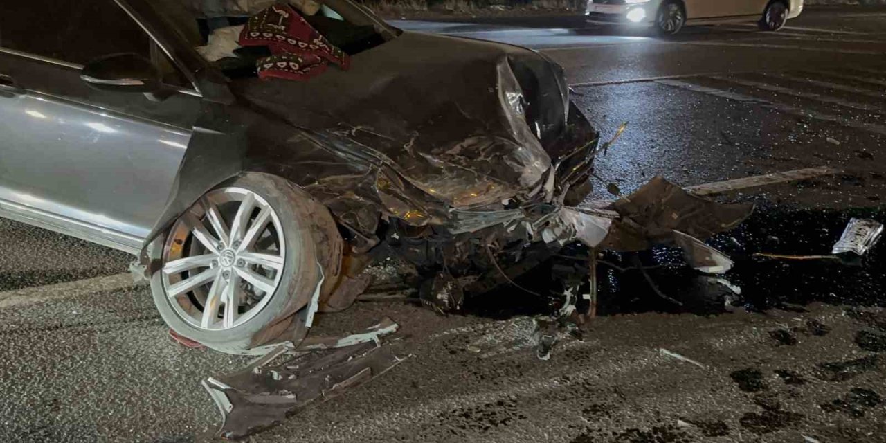 Adıyaman’da iki otomobil çarpıştı: 3 kişi yaralandı