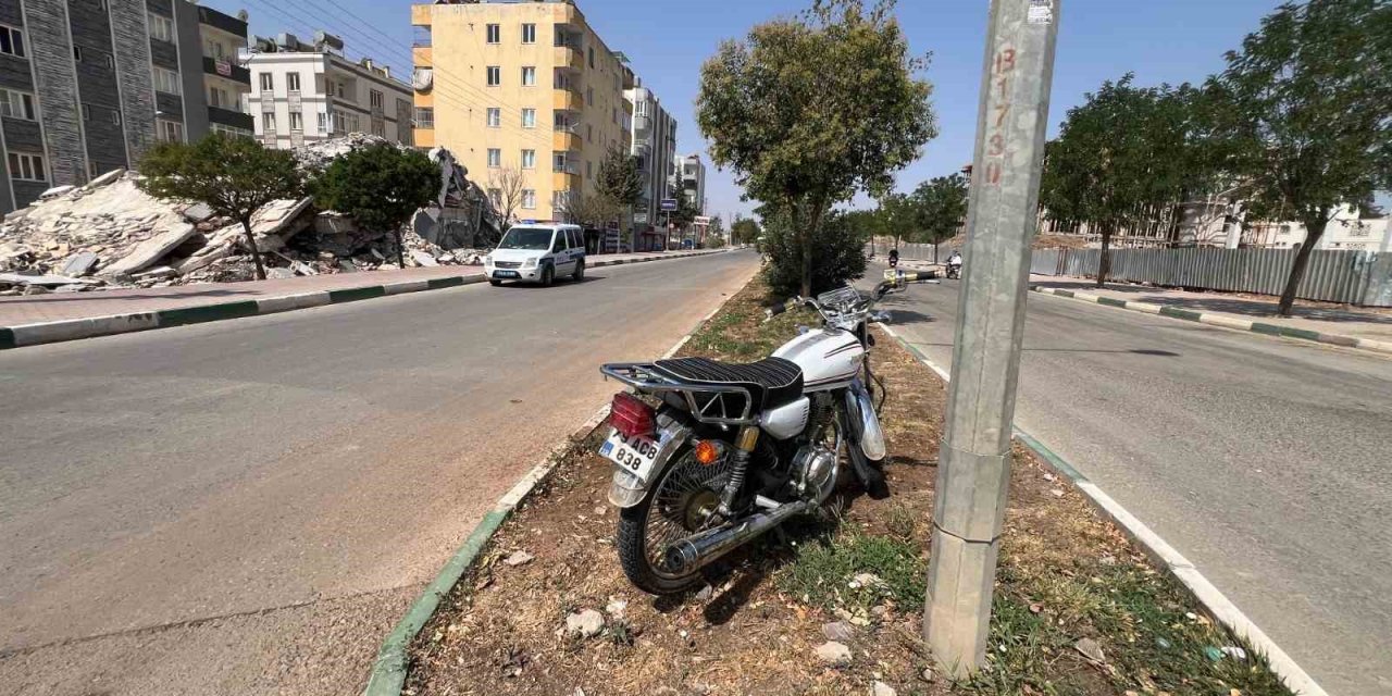 Kilis’te otomobil ile motosiklet çarpıştı