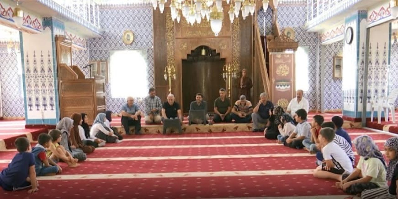 Elazığ’da münazara  etkinliği