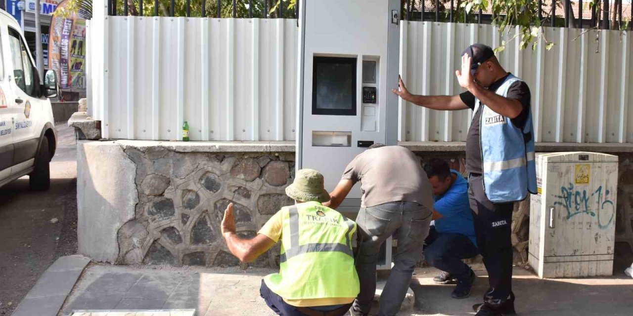 Diyarbakır'da 5 noktaya Diyarkart dolum cihazı yerleştirildi