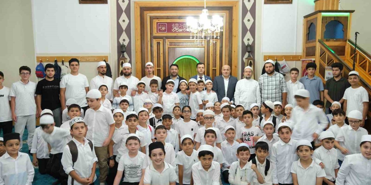 Hafızlık Temel Eğitimi Programı sürüyor