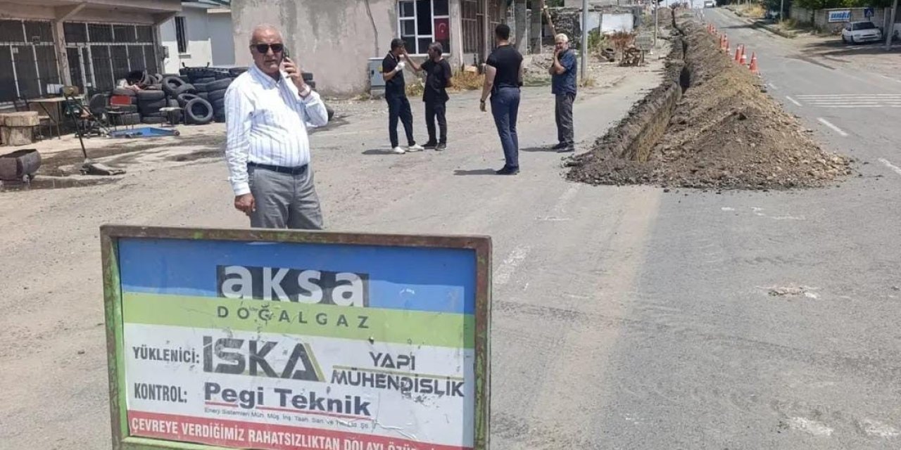 Hamur’da doğalgaz çalışmaları devam ediyor