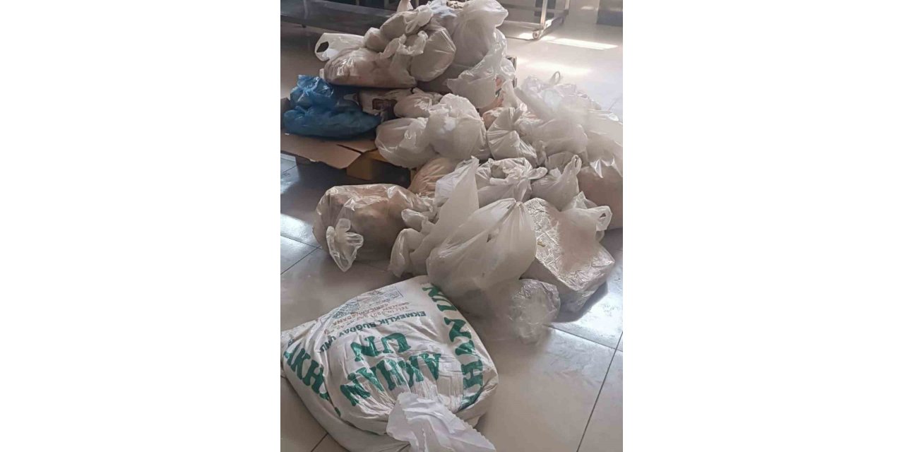 Elazığ’da 345 kilo küflenmiş tavuk yakalandı