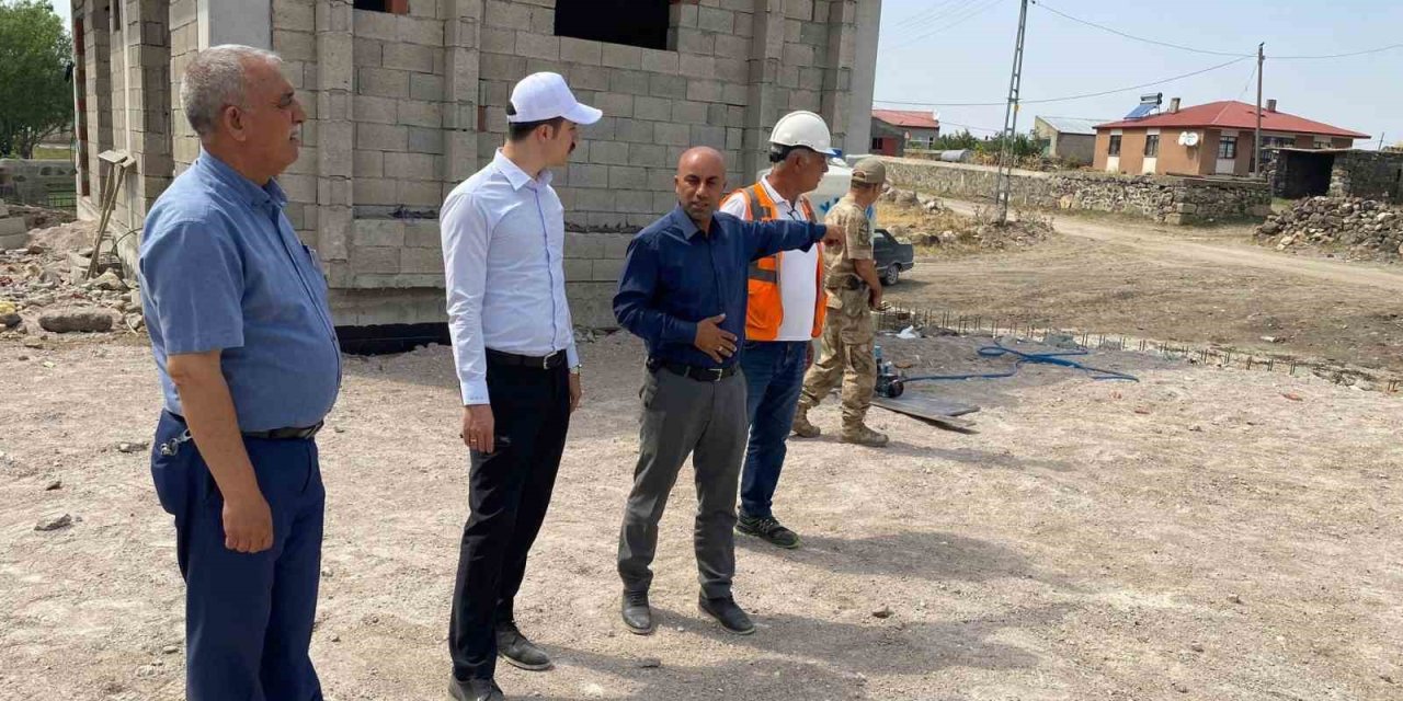 Digor’da Cami yapımı sürüyor