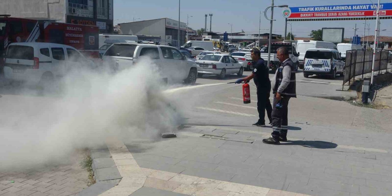 Elektrik trafosunda yangın paniği