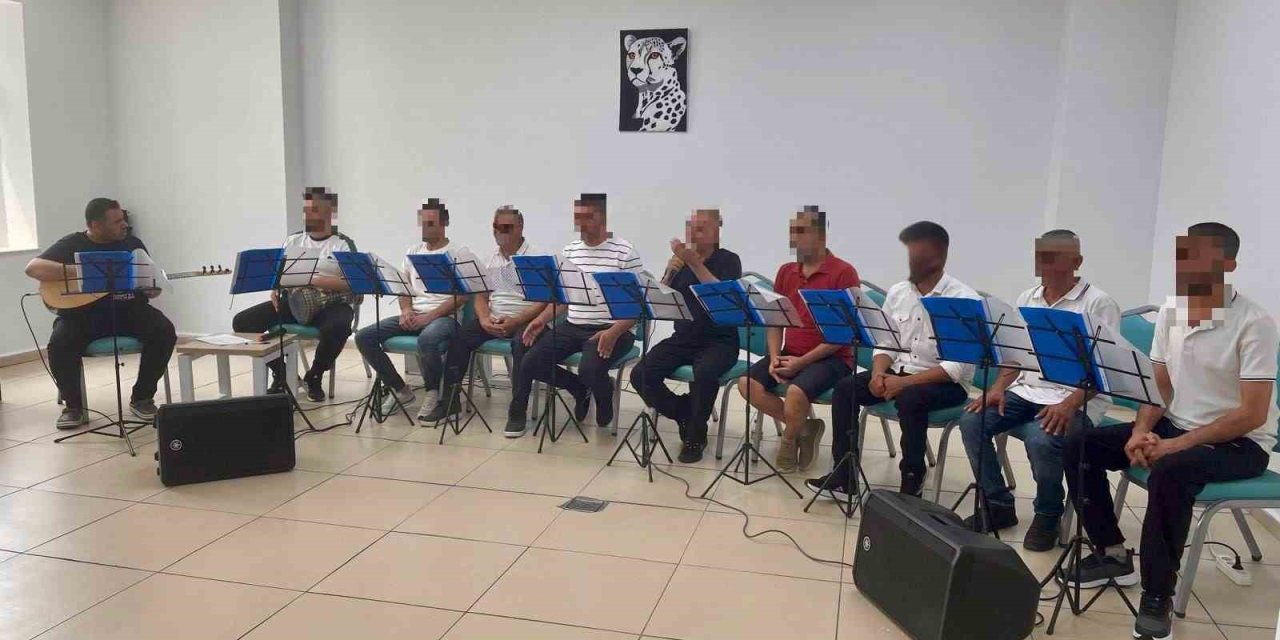 AMATEM hastalarından konser