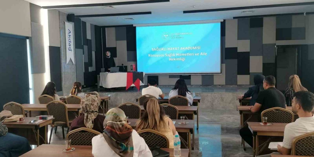 Elazığ’da Sağlıklı Hayat Akademisi etkinlikleri düzenlendi