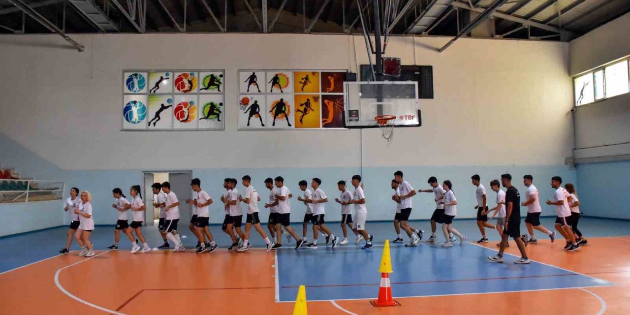 DBB, öğrencileri BESYO sınavlarına ücretsiz hazırlıyor