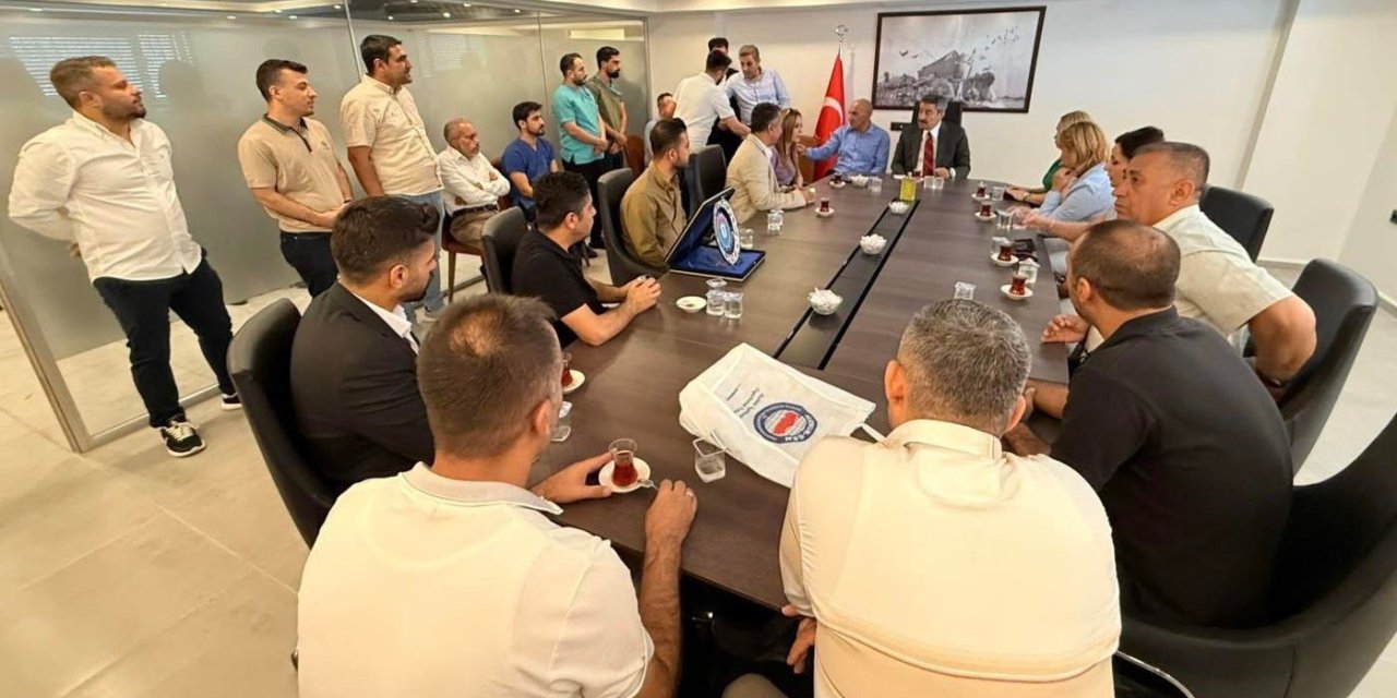 Sağlık-Sen heyeti Şırnak Milletvekili Tatar ile bir araya geldi