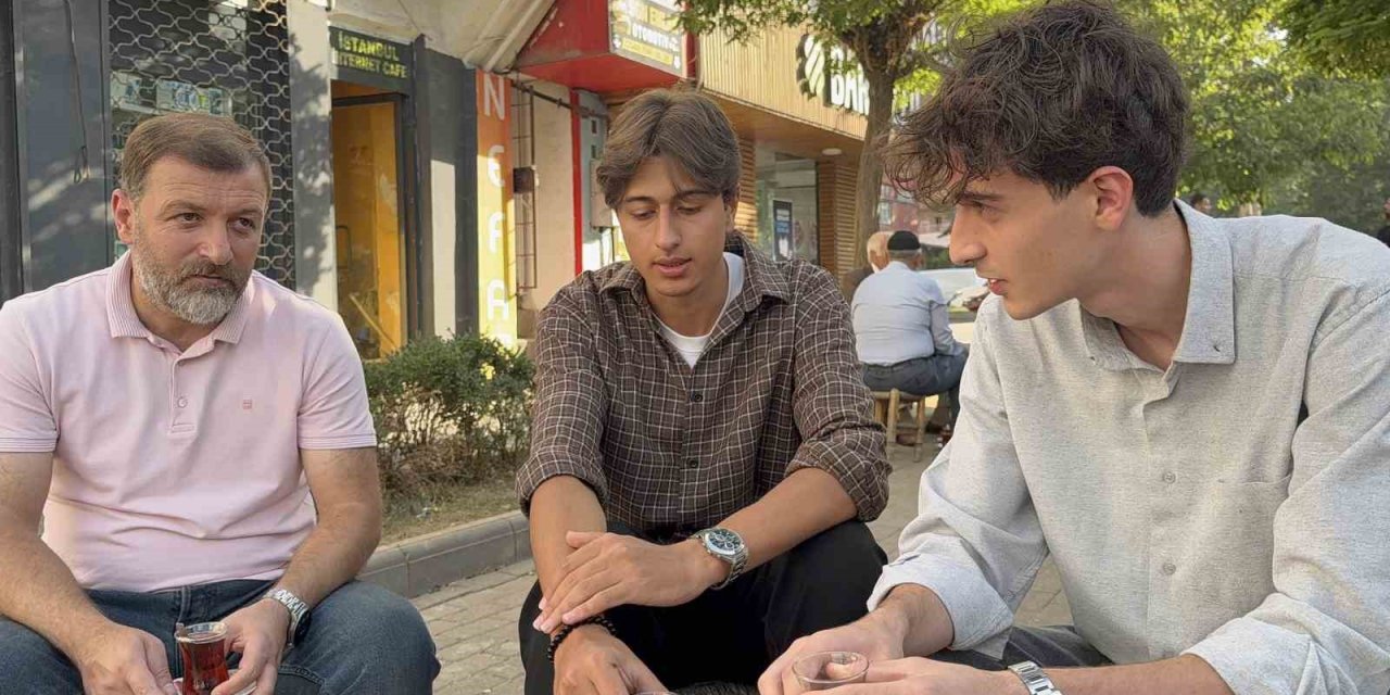 Tatvanlı gençlerden alzheimer farkındalığına kısa film desteği