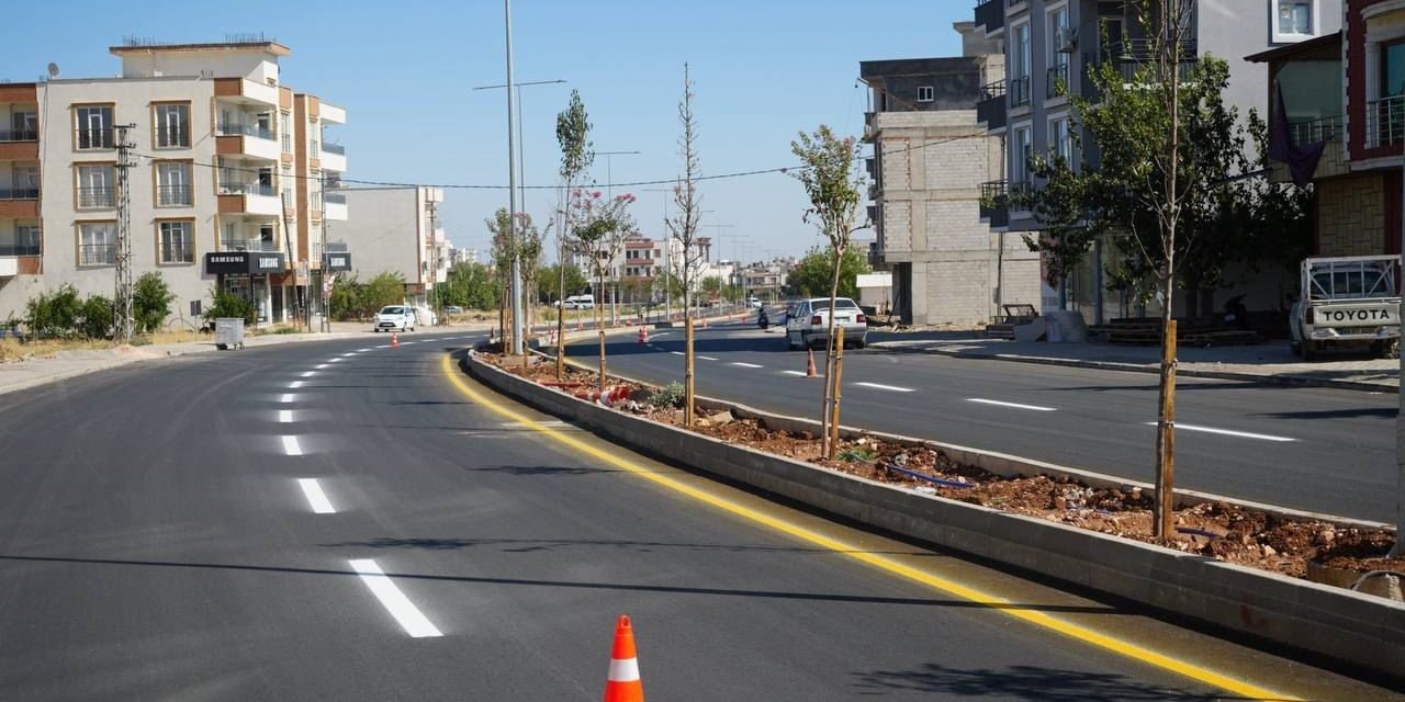 Çevre yolunda yol çizgi ve tabela düzenlemesi yapıldı