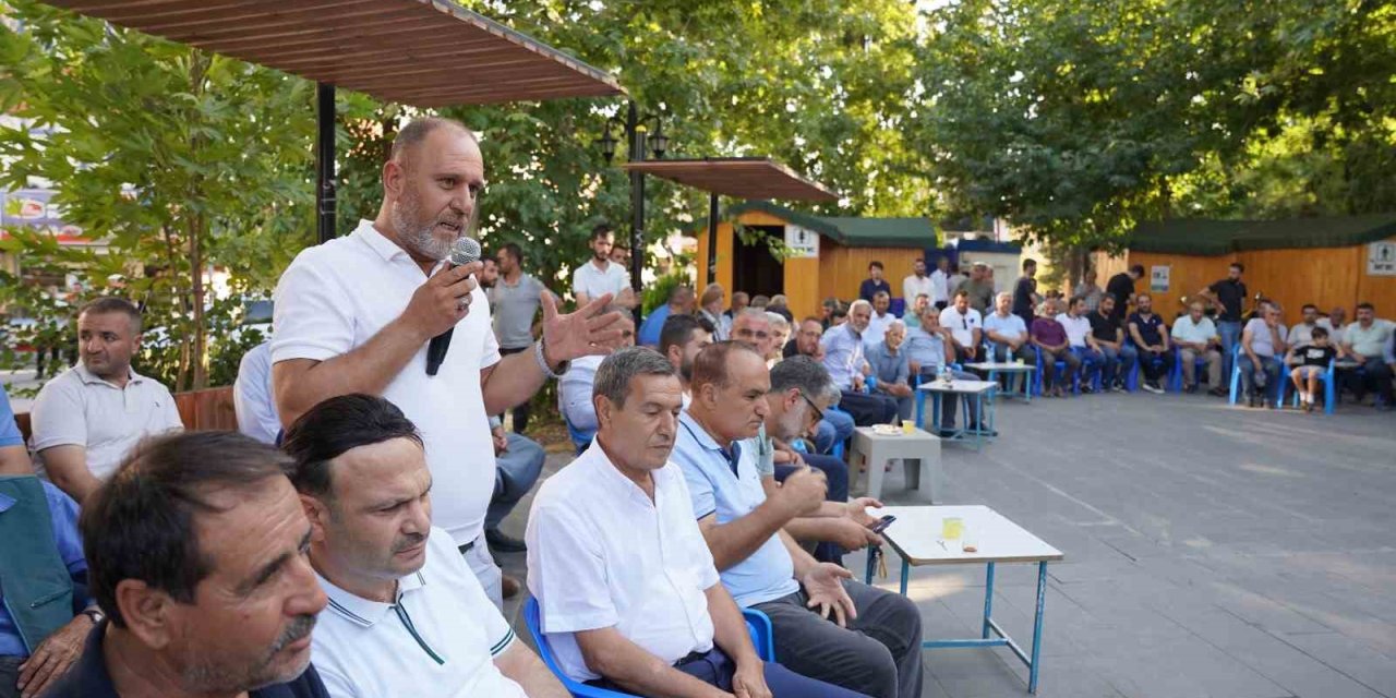 Kahta’da halkla buluşma düzenlendi