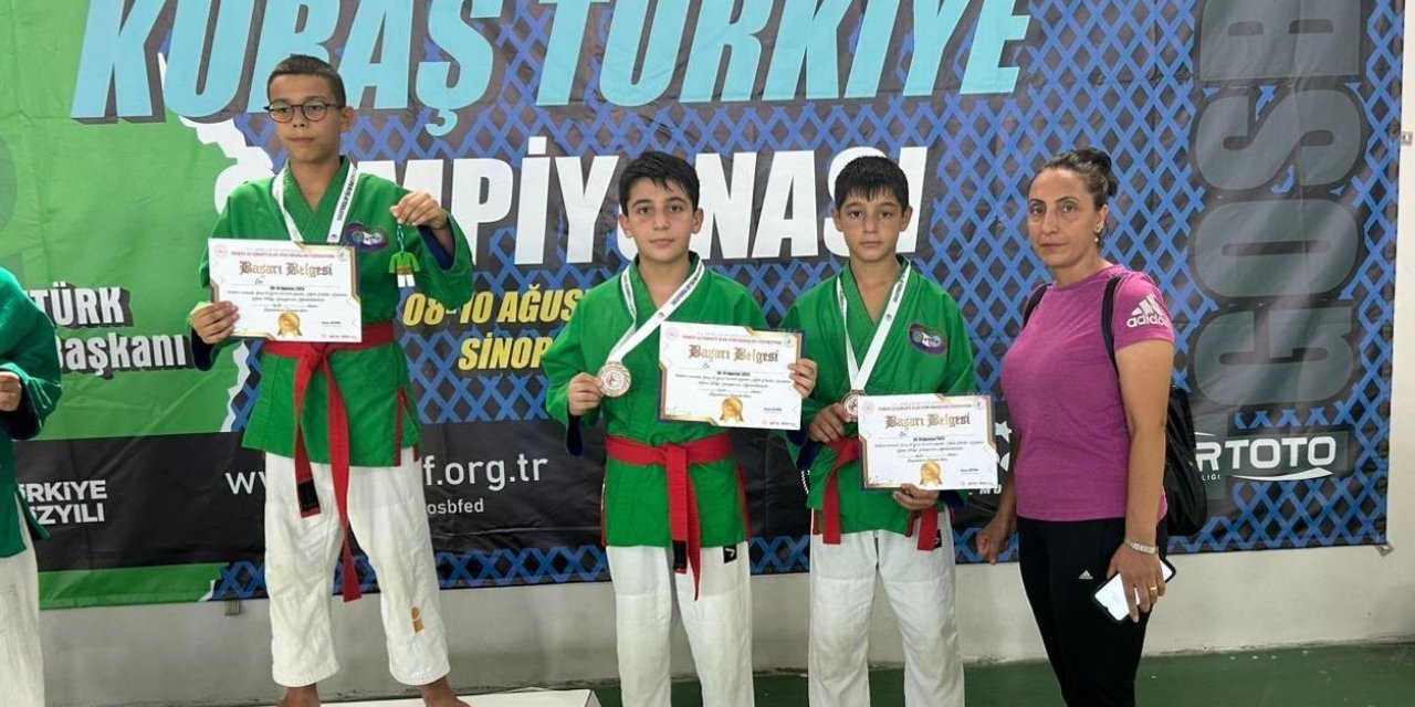 Sporcu Umuthan Yağcı’dan madalya