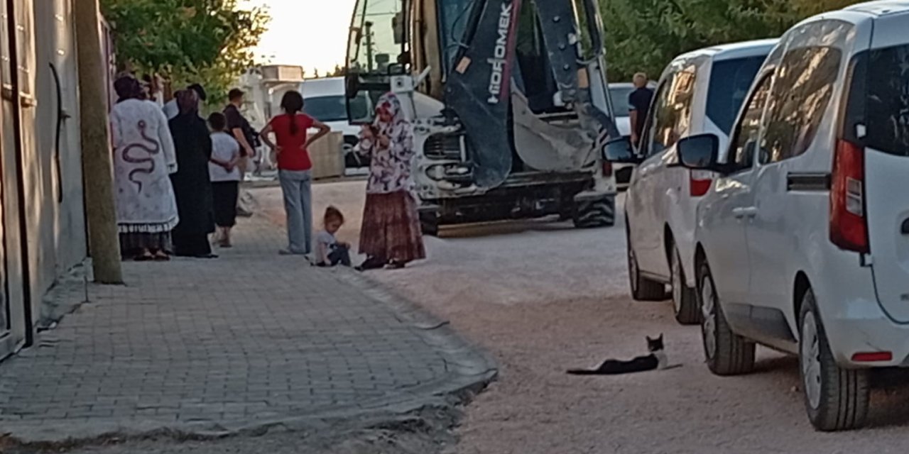 Kahta'da kepçenin çarptığı 5 yaşındaki çocuk hayatını kaybetti