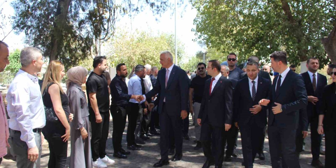 Bakan Ersoy Cizre’de incelemeler yaptı