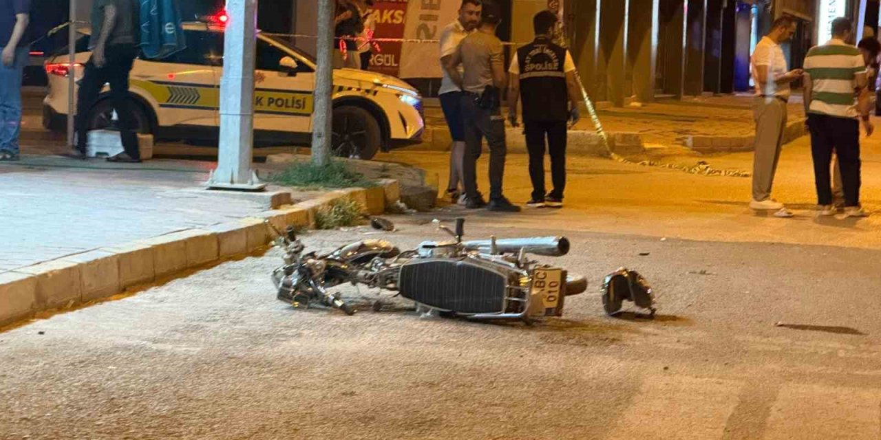 Iğdır’da motor ile polis aracı çarpıştı: 2 ağır yaralı
