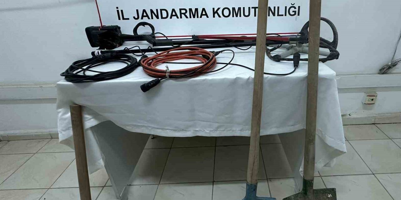 Jandarmadan definecilere suçüstü: 4 kişi gözaltında