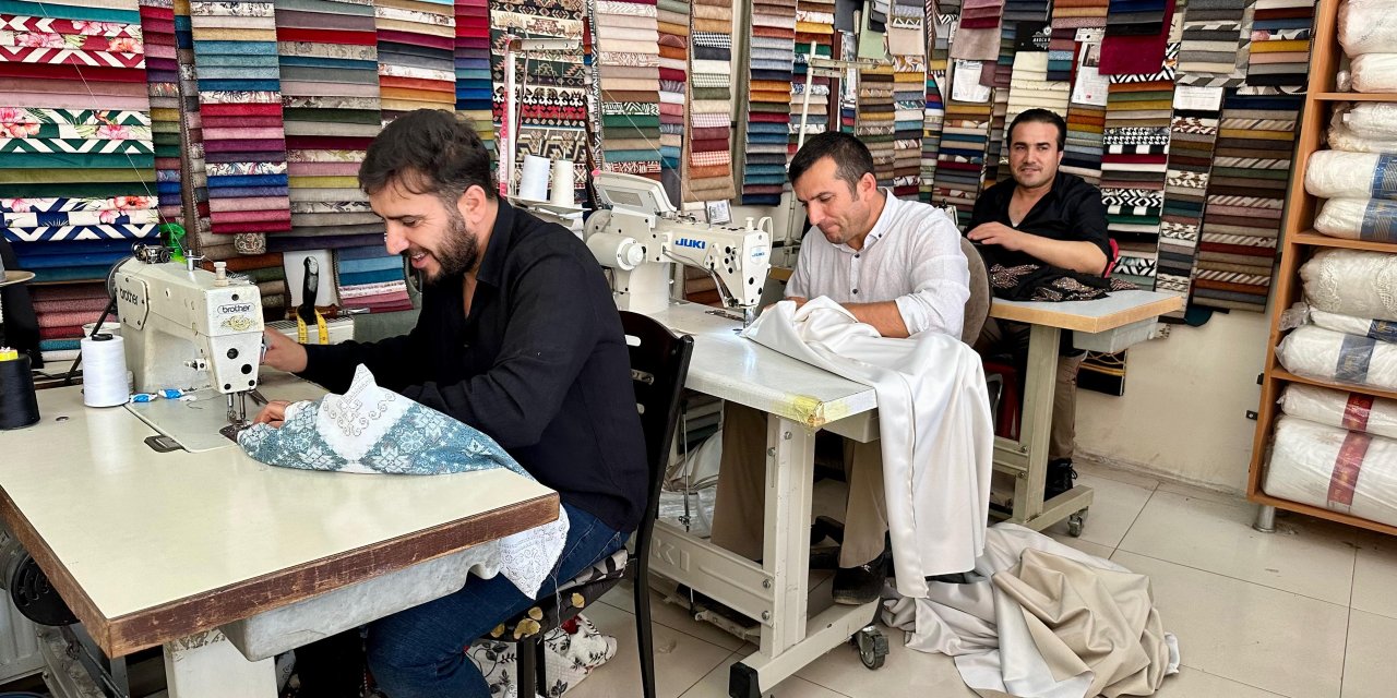 Yüksekova’da üç kardeşin 28 yıllık terzilik hikâyesi