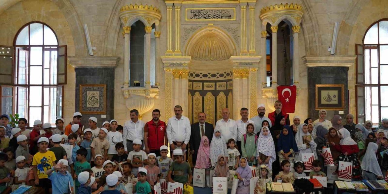 Gaziantep Vakıflar Bölge Müdürlüğü’nden Kur’an kursu öğrencilerine sürpriz