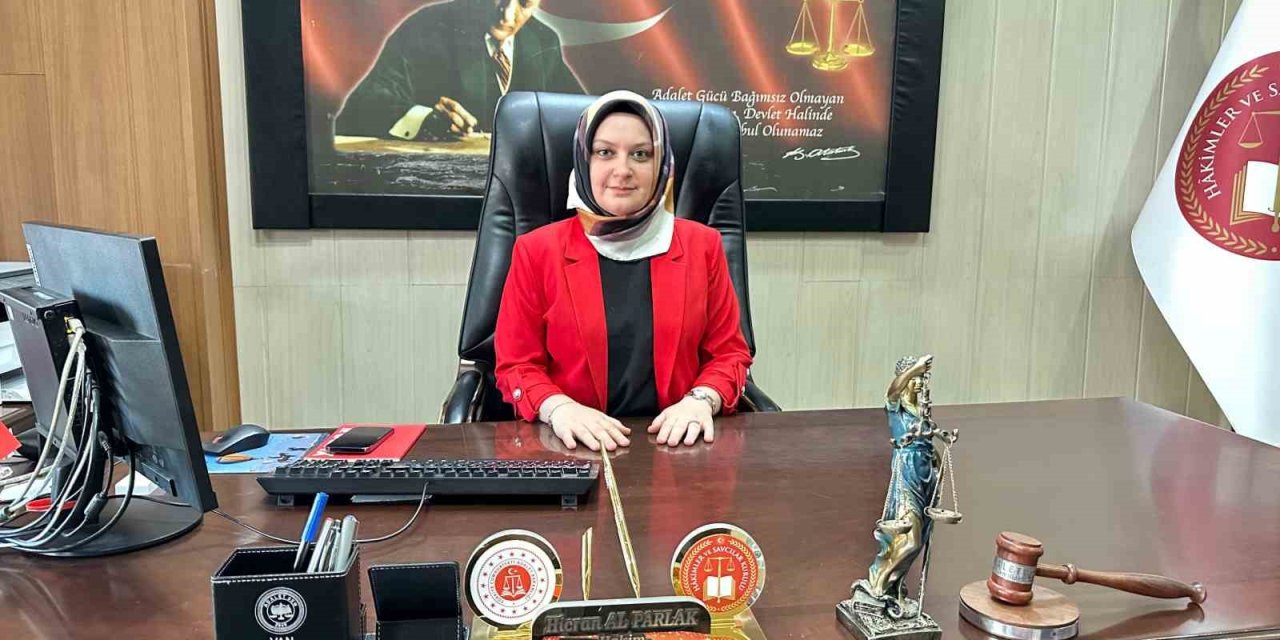 Yüksekova Adliyesi’nde bir ilk: Kadın başkan görevde