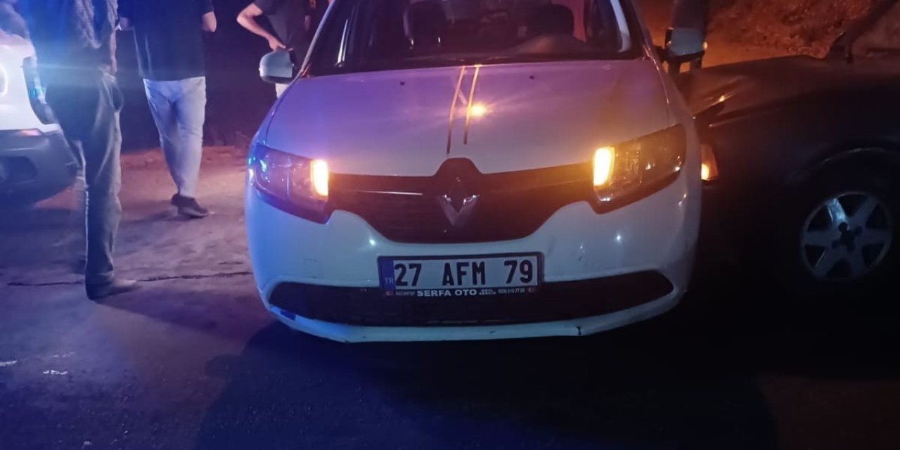 Adıyaman'da iki otomobil çarpıştı: 2 yaralı