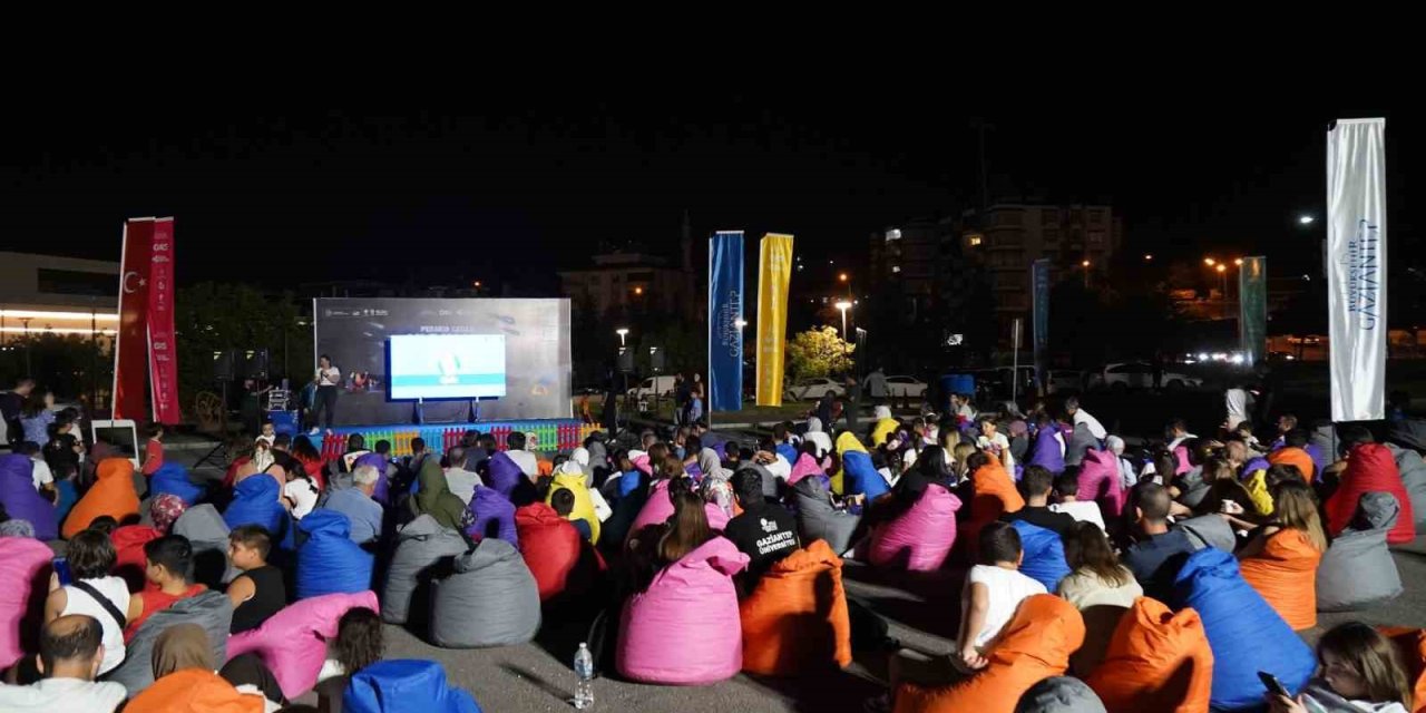 "Perseid Gecesi Aile Kampı" ile bilim ve eğlence bir araya geldi