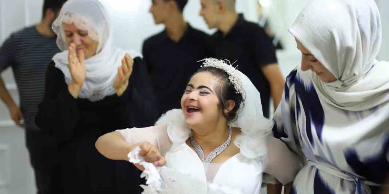 Batman’da down sendromlu Şeyman’ın gelin olma hayali gerçek oldu