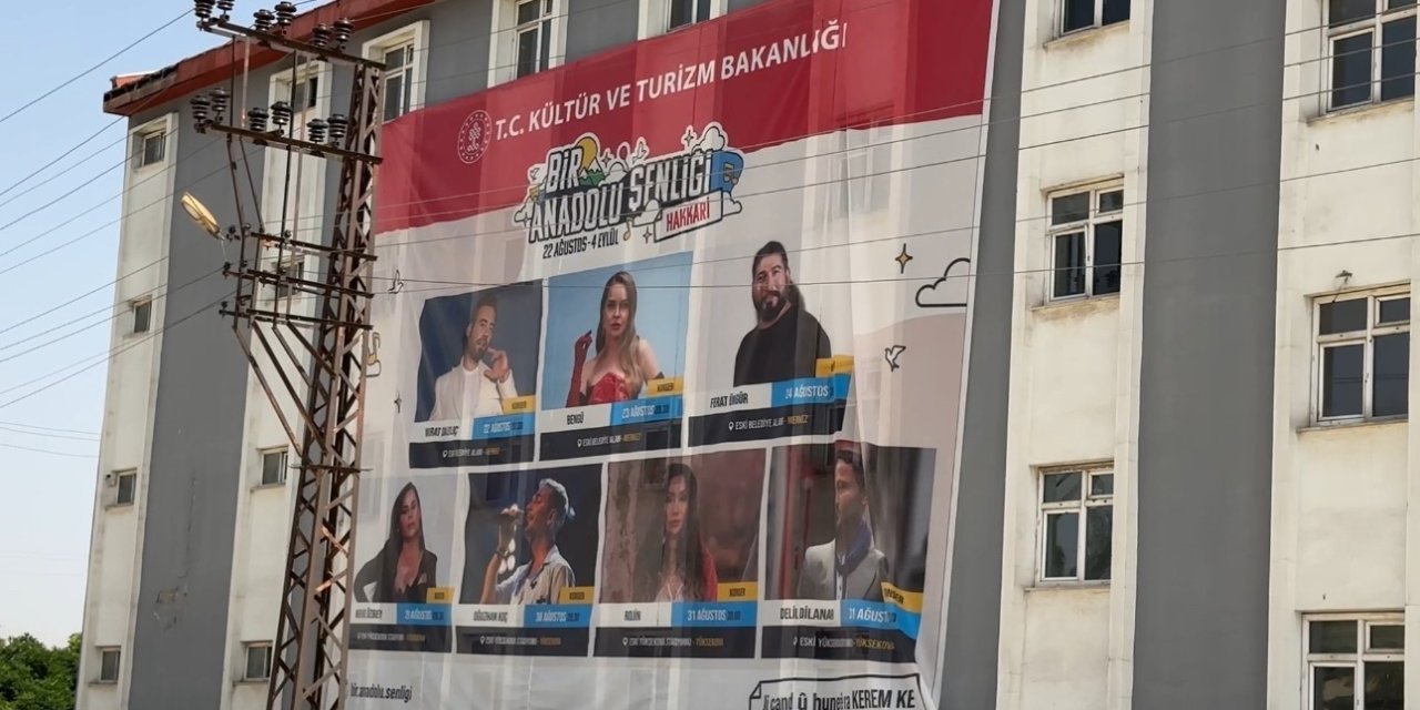 Yüksekova "Bir Anadolu Şenliği" etkinliklerine hazırlanıyor