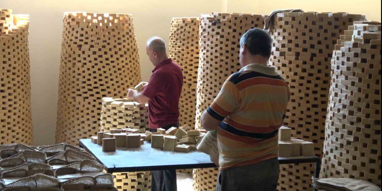 Kilis’te dört kuşaktır doğal sabun üretimi devam ediyor