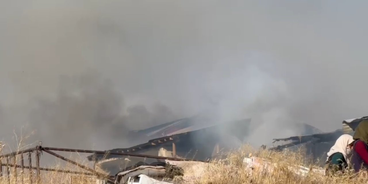 Kars’ta evde yangın paniği