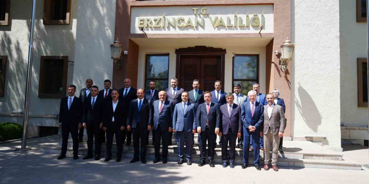 Bakan Kacır, Erzincan’da protokol imza töreninde