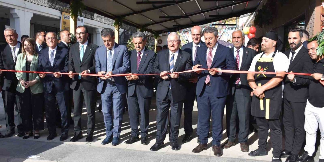 Milli Savunma Bakanı Yaşar Güler Şırnak’ta ziyaret gerçekleştirdi