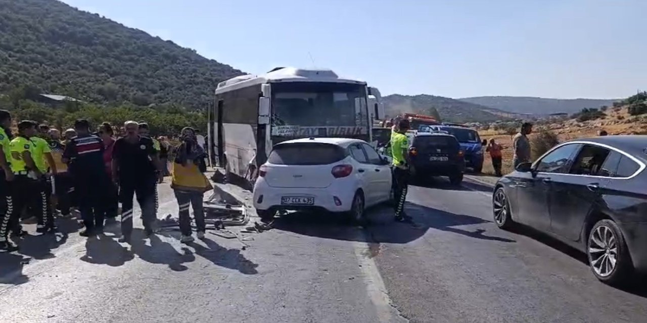 Gaziantep’te 3 aracın karıştığı zincirleme kazada 1 ölü, 3 yaralı