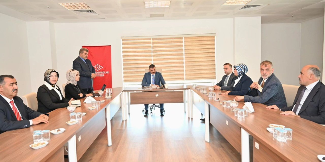 Vali Çiftçi’ye TSE brifingi
