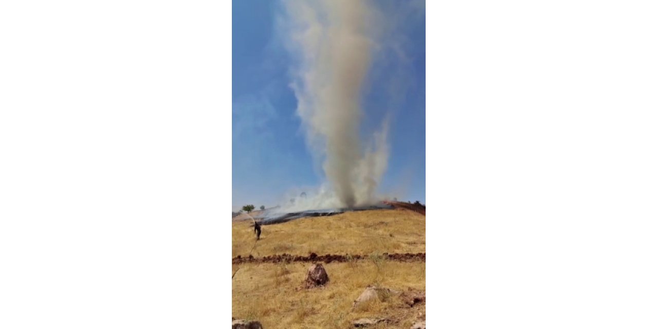 Adıyaman'da yangında duman hortumu oluştu