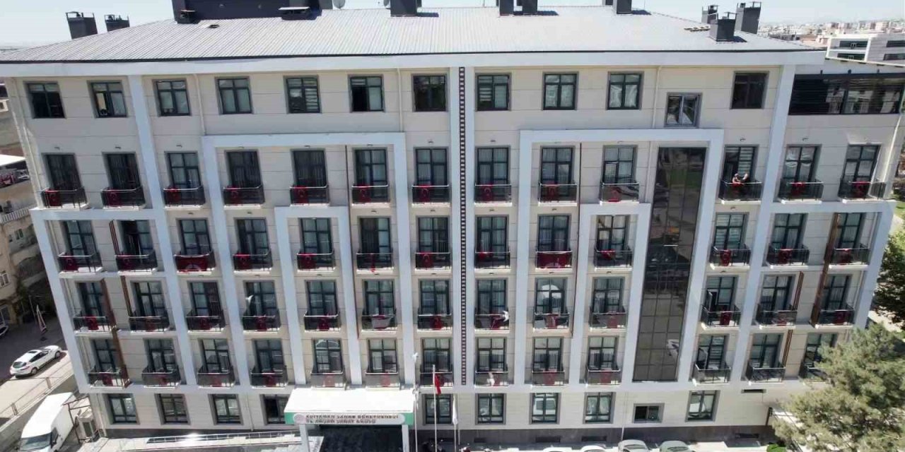 Adıyaman Öğretmenevi, konaklama hizmeti veriyor