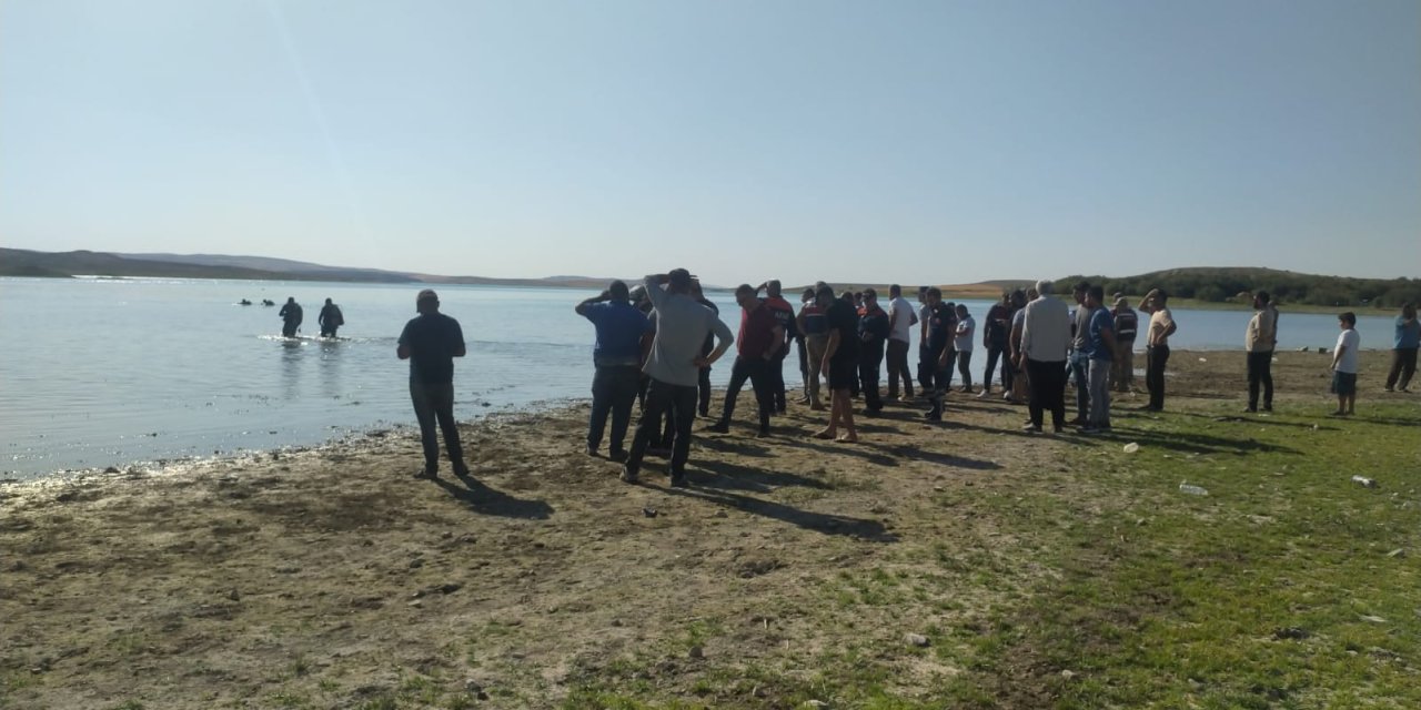 Baraj gölüne giren 11 yaşındaki çocuk öldü