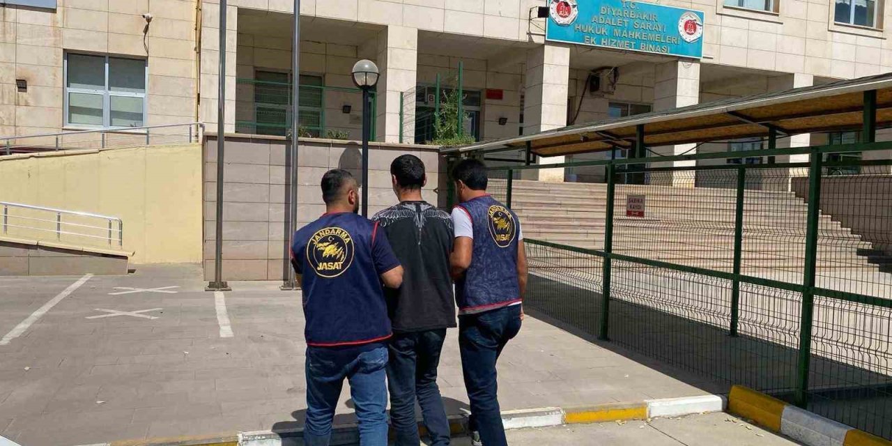 Diyarbakır’da haklarında kesinleşmiş hapis cezası bulunan kişiler yakalandı