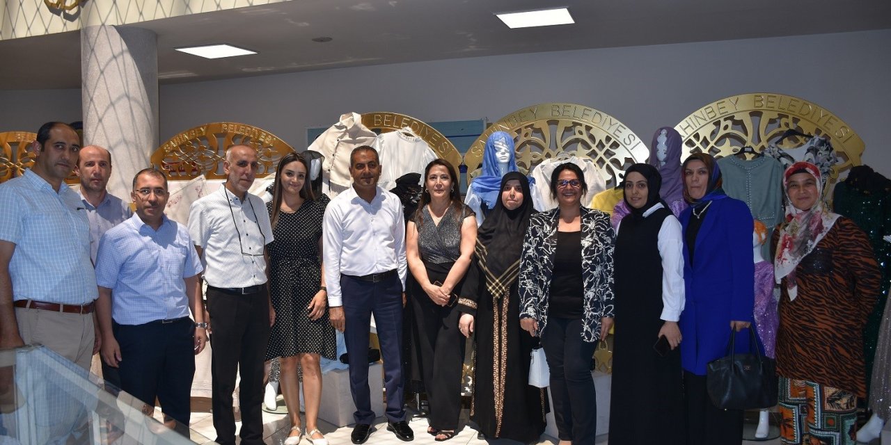 Selçuklu Gençlik Merkezi kursiyerlerinden sergi