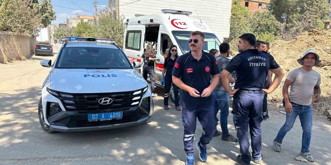 "Kepçe operatörü enkaz altında kaldı" ihbarı ekipleri alarma geçirdi