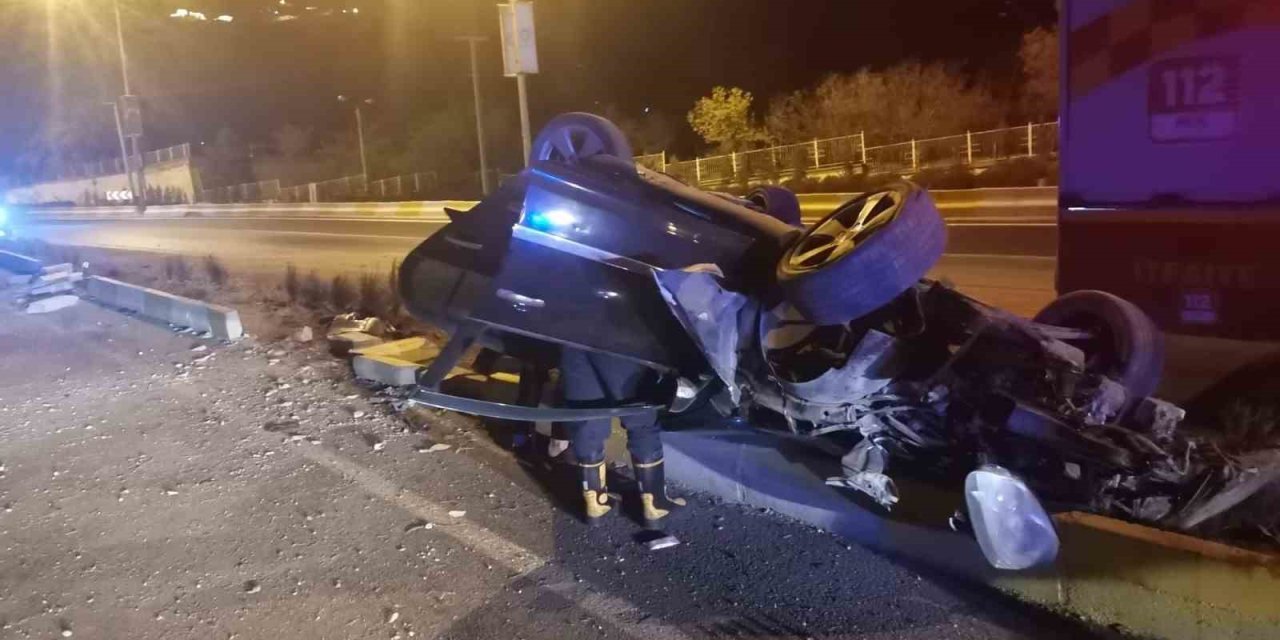 Mardin’de otomobil devrildi: 3 kişi yaralandı