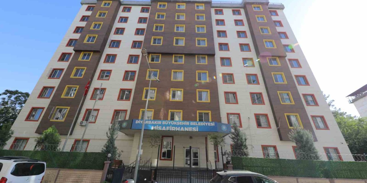 Diyarbakır'da kız öğrenci misafirhanesi için yeni dönem kayıtları başladı