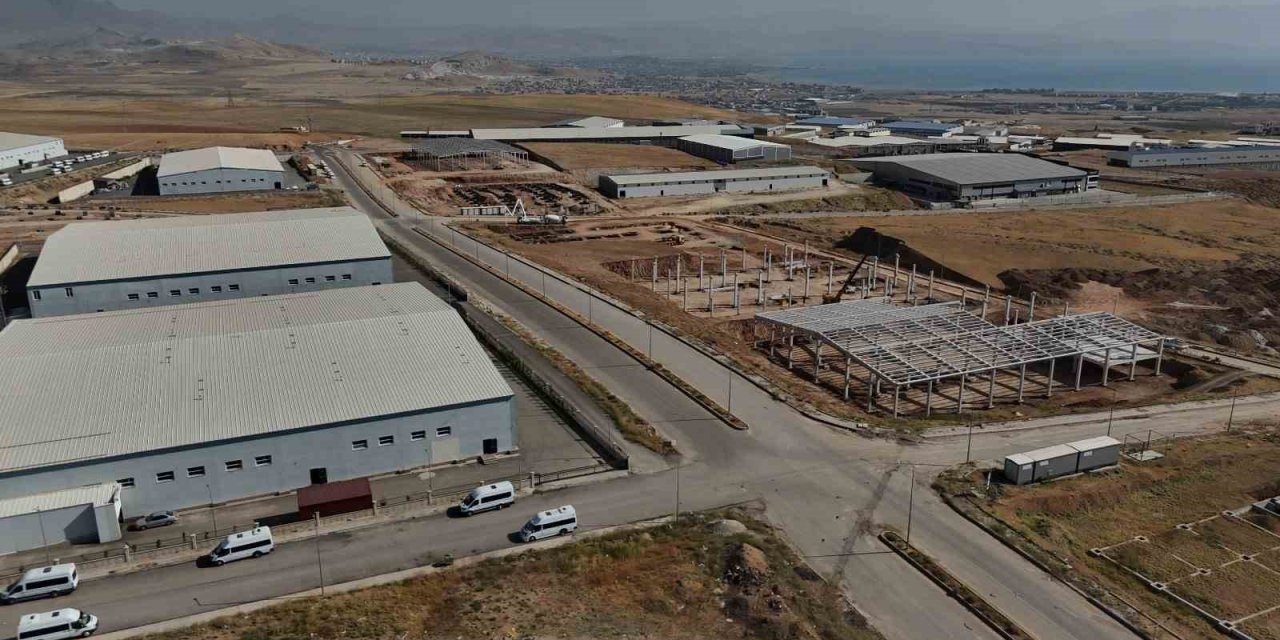 Van OSB bölgenin tekstil kenti olma yolunda