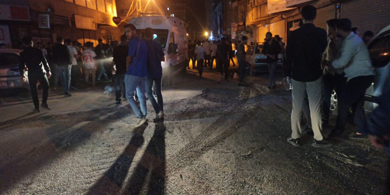 Yüksekova’da iki grup arasında kavga: 1 yaralı