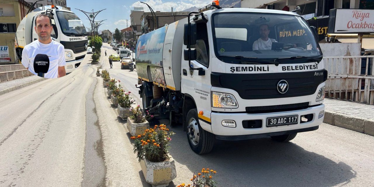 Şemdinli’de belediye ekiplerinden kapsamlı temizlik çalışması
