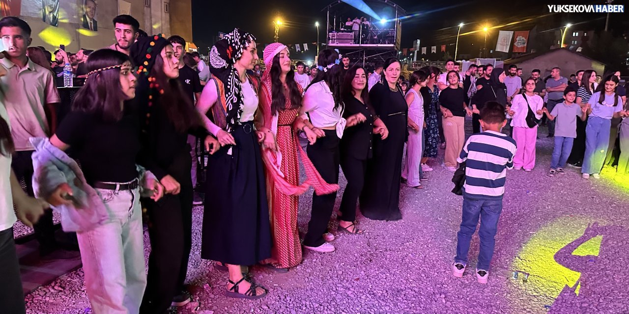 Yüksekova’da “Bir Anadolu Şenliği” konserlerinin 4. günü sona erdi