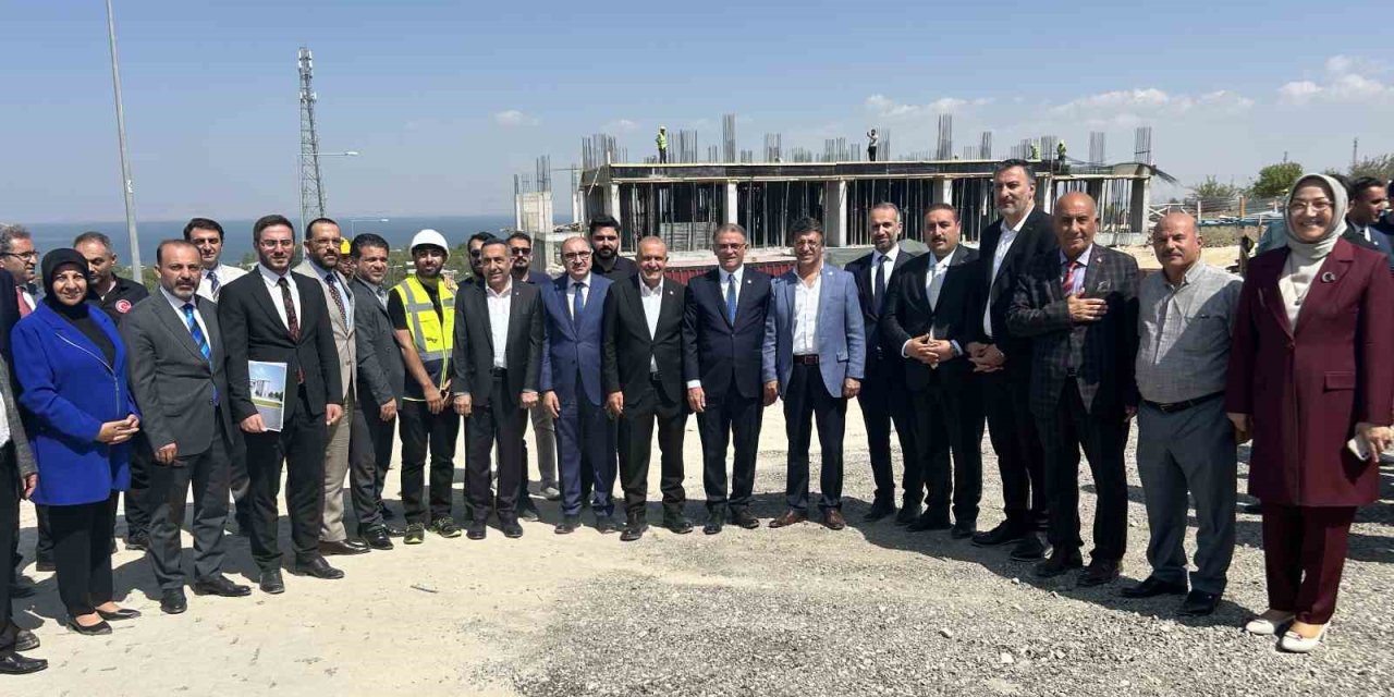 Van Valiliği binasının temeli atıldı