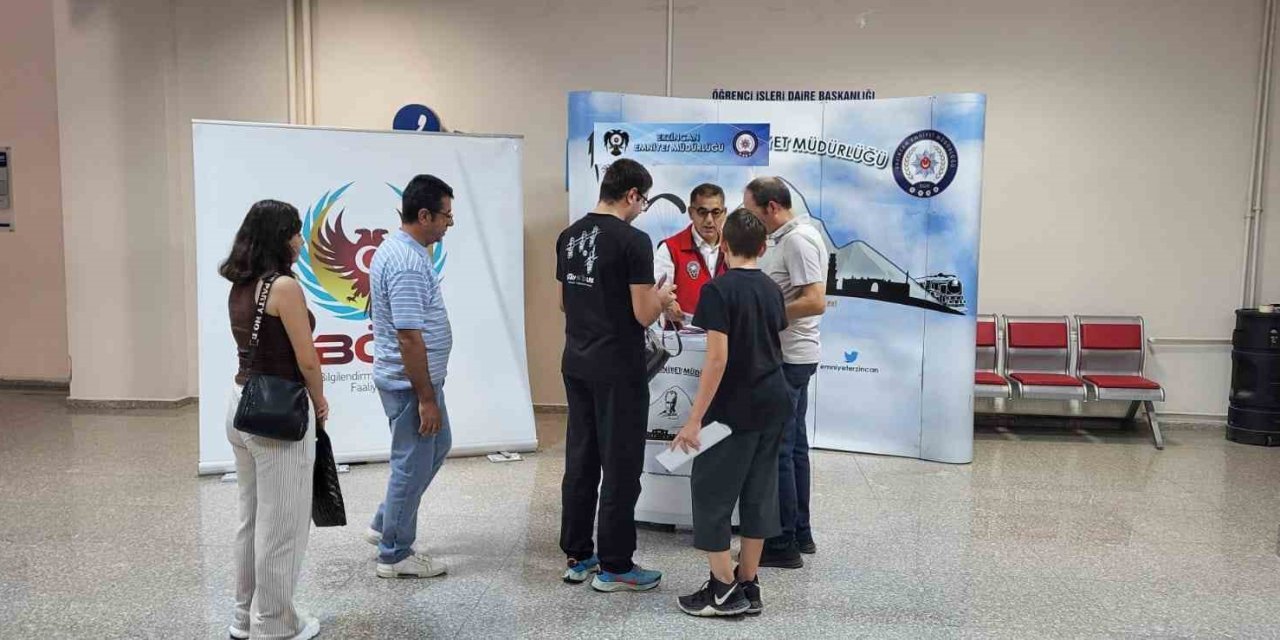Erzincan'da TEM ekipleri üniversiteli gençleri bilgilendirdi